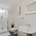 Stay&dream - 75m² - Two Bedrooms - Kitchen - Netflix Essen